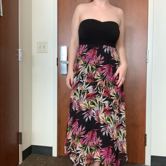 Strapless Tropical maxi dress by en focus studio - Picture 2 of 7
